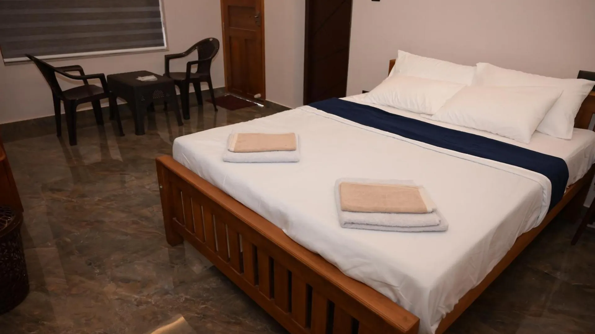 Maddy'S Mansion A Luxury Villa At Akkulam Thiruvananthapuram
