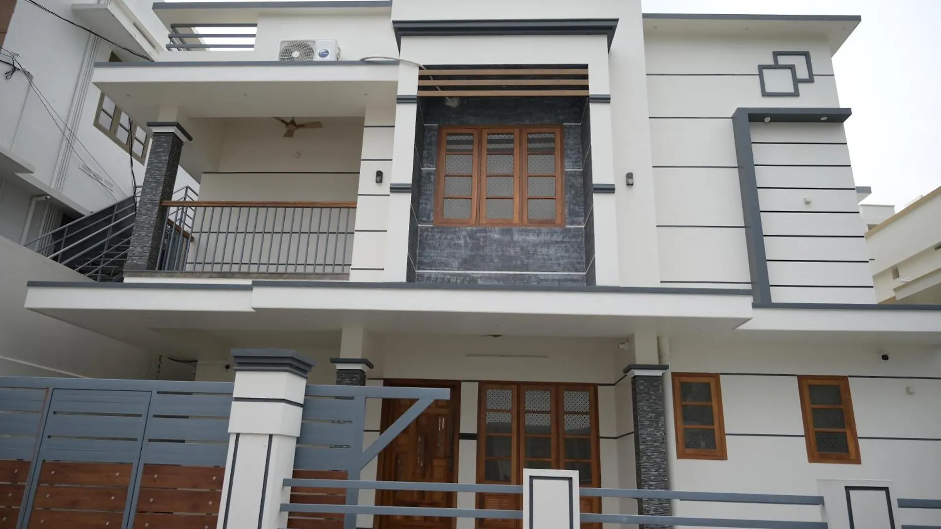 Maddy'S Mansion Apartment Thiruvananthapuram India
